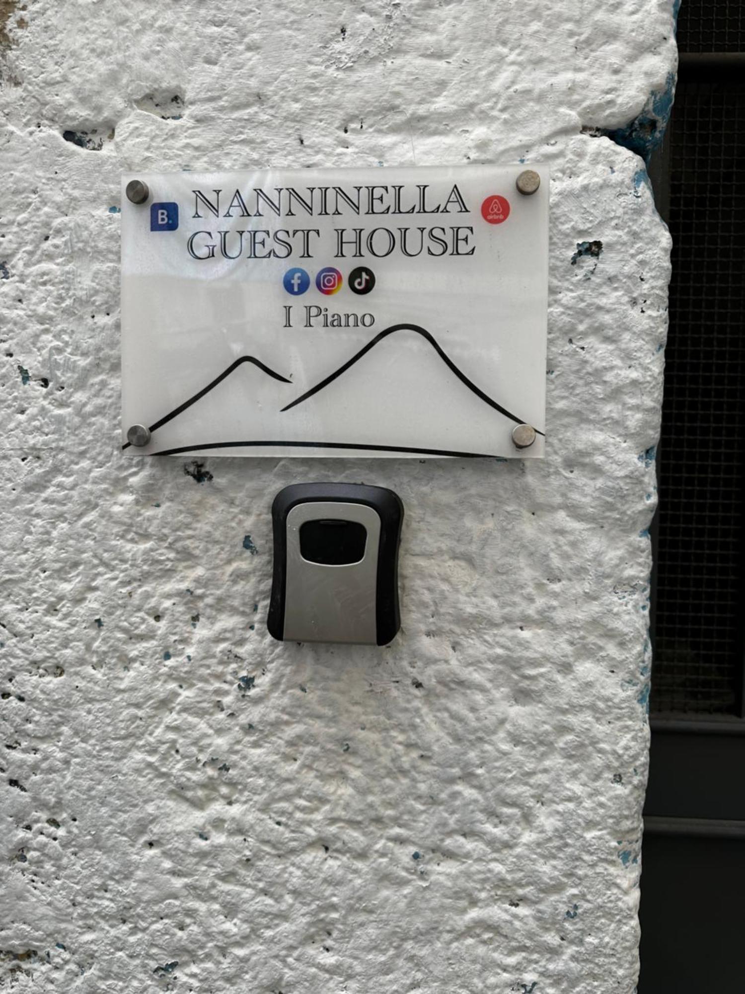Nanninella Guest House ナポリ エクステリア 写真